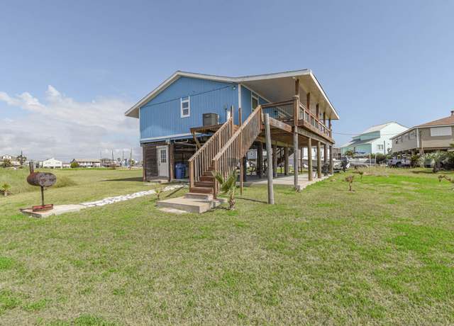 Property at 154 Poop Deck Ln, Freeport, TX 77541, 3 beds, 2.5 baths