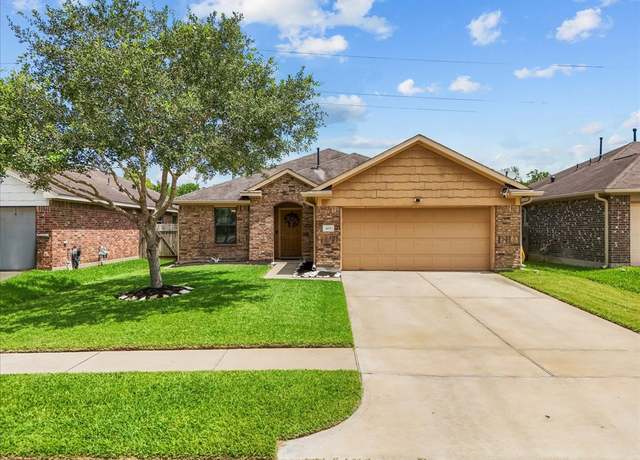Property at 405 De Coster Blvd, Alvin, TX 77511, 3 beds, 2 baths