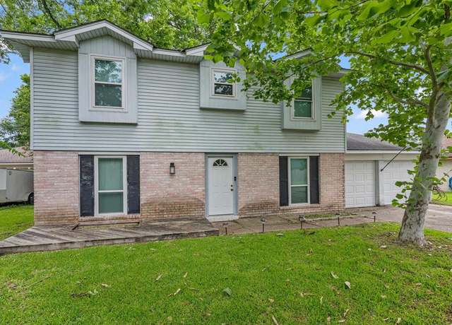 Property at 502 Mary Ann Dr, Friendswood, TX 77546, 4 beds, 3 baths