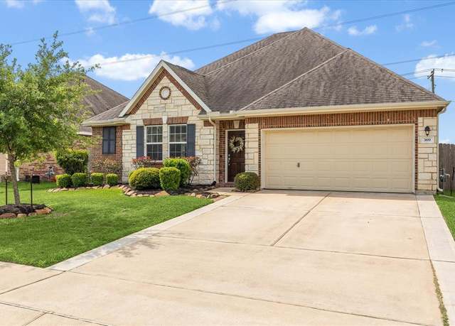 Property at 369 Lake Line Dr, Alvin, TX 77511, 4 beds, 2 baths