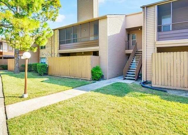 Property at 10555 Turtlewood Ct #1803, Houston, TX 77072, 2 beds, 2 baths