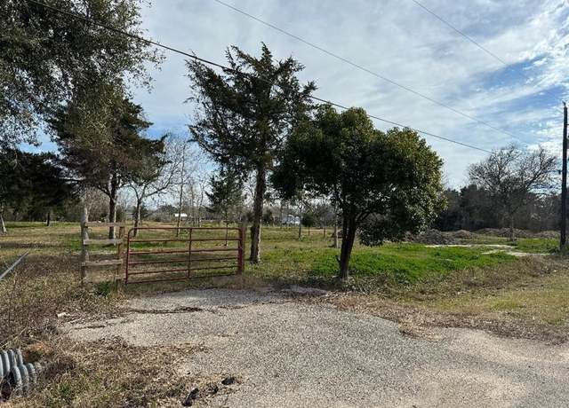 Property at 7517 Caldwell St, Hitchcock, TX 77563
