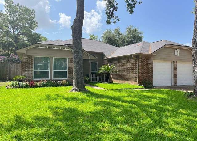 Property at 8526 Greenleaf Lake Dr, Houston, TX 77095, 3 beds, 2 baths