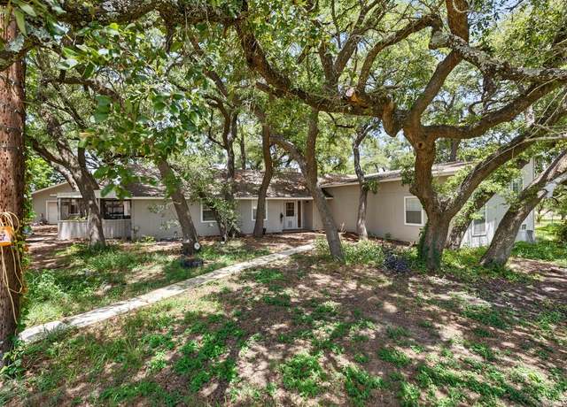 Property at 850 Fm 970, Florence, TX 76527, 3 beds, 2.5 baths