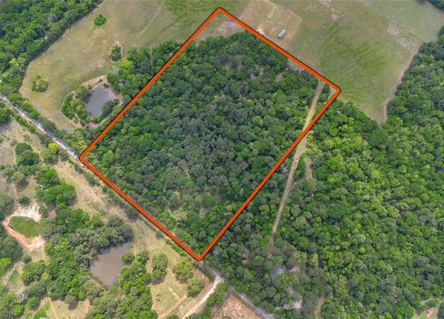 Property at 403 Pool Rd, Richards, TX 77873