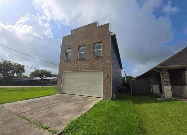 Property at 146 Disney St St, Arcola, TX 77583, 3 beds, 2.5 baths