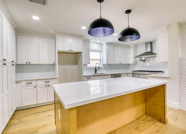 Property at 2519 Parana Dr, Houston, TX 77080, 3 beds, 2 baths