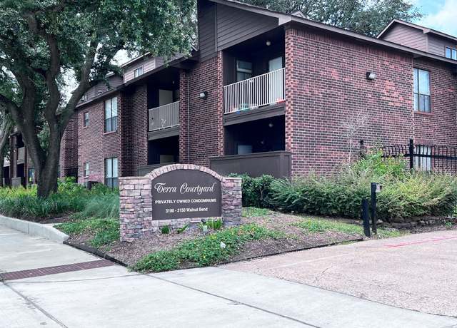 Property at 3130 Walnut Bend Ln #401, Houston, TX 77042, 1 bed, 1 bath