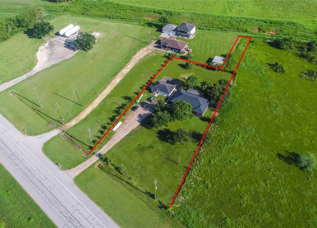 Property at 1333 Highway 36 N, Rosenberg, TX 77471, 4 beds, 3 baths
