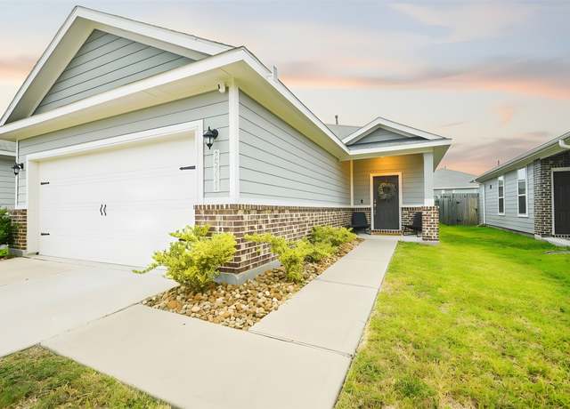 Property at 25711 Northpark Palm Dr, Porter, TX 77365, 3 beds, 2 baths
