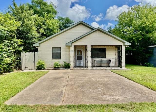 Property at 817 Grunwald Heights Blvd, Rosenberg, TX 77471, 3 beds, 2 baths