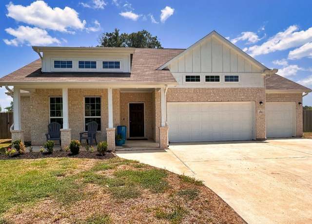 Property at 253 Twin Lakes Blvd W, West Columbia, TX 77486, 3 beds, 2 baths