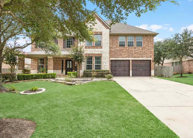 Property at 3310 Compass Ct, Conroe, TX 77301, 5 beds, 3.5 baths