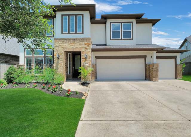 Property at 6323 Grand Summit Ct, Katy, TX 77494, 4 beds, 3.5 baths