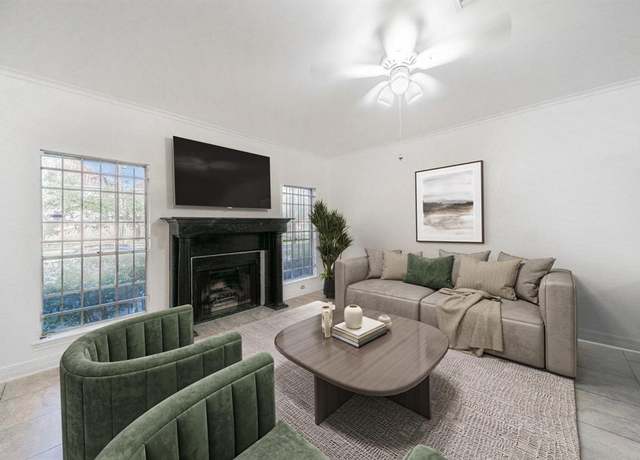 Property at 7256 Regency Square Ct #7256, Houston, TX 77036, 2 beds, 2.5 baths