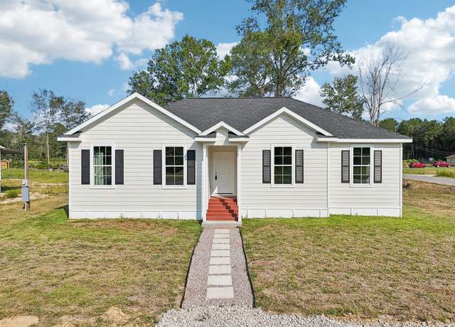 Property at 230 County Road 373-01, Splendora, TX 77372, 4 beds, 2.5 baths