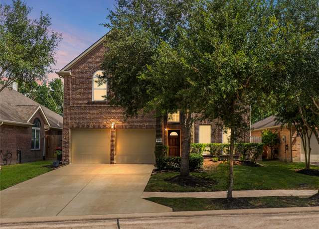 Property at 11423 English Rose Trl, Missouri City, TX 77459, 4 beds, 2.5 baths