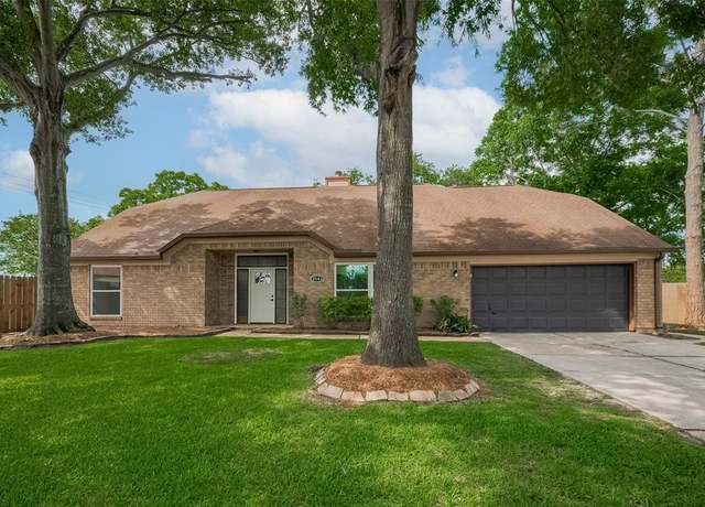 Property at 2543 Forge Stone Dr, Friendswood, TX 77546, 5 beds, 3 baths