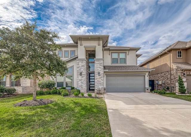 Property at 2327 Pumpkin Patch Ln, Richmond, TX 77406, 4 beds, 3.5 baths