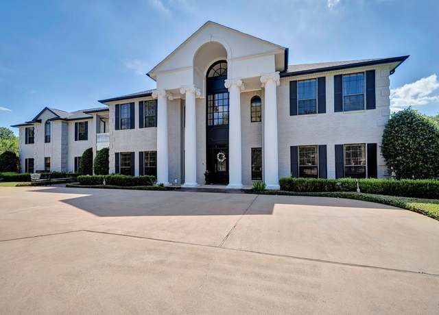 Property at 206 Greenbriar Ave, Friendswood, TX 77546, 5 beds, 6 baths