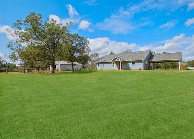 Property at 10723 Fm 442 Rd, Boling, TX 77420, 3 beds, 2.5 baths