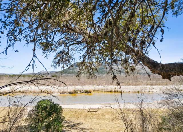 Property at 1473 County Road 411, Uvalde, TX 78801, 4 beds, 3.5 baths