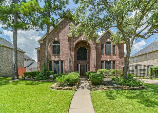 Property at 14015 Falcon Heights Dr, Cypress, TX 77429, 4 beds, 3.5 baths