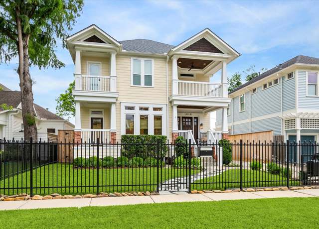 Property at 1010 Cortlandt St, Houston, TX 77008, 4 beds, 3.5 baths