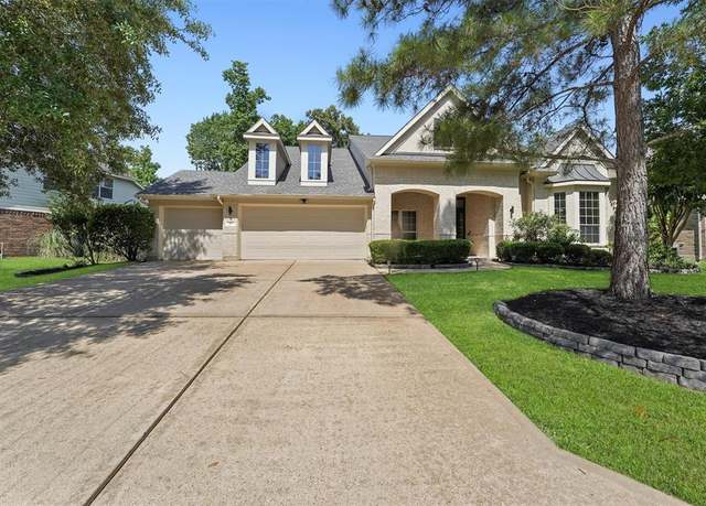 Property at 15 River Ridge Loop, The Woodlands, TX 77389, 5 beds, 4 baths
