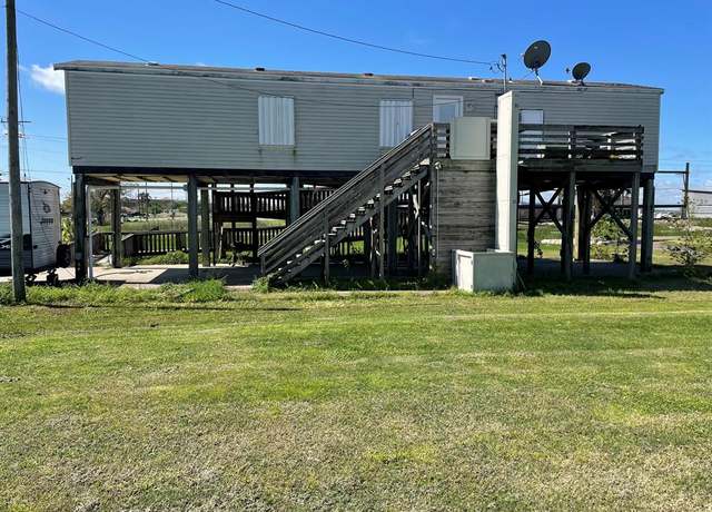 Property at 5153 Tremont St, Port Arthur, TX 77640, 2 beds, 1 bath