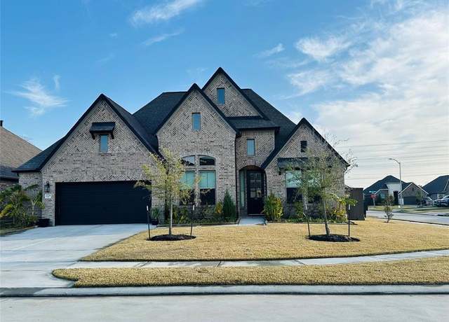 Property at 2729 Lakeside Shore Dr, League City, TX 77573, 4 beds, 4 baths