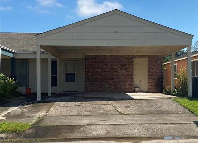 Property at 5611 Brookglen Dr, Houston, TX 77017, 3 beds, 2 baths