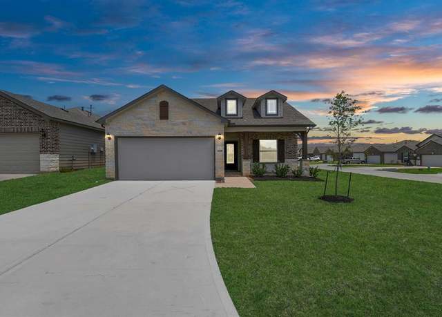 Property at 11008 Ondrea Ln, Willis, TX 77318, 4 beds, 2 baths