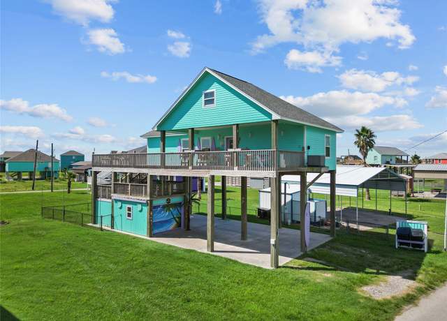 Property at 1790 Catfish Ln, Crystal Beach, TX 77650, 2 beds, 2 baths