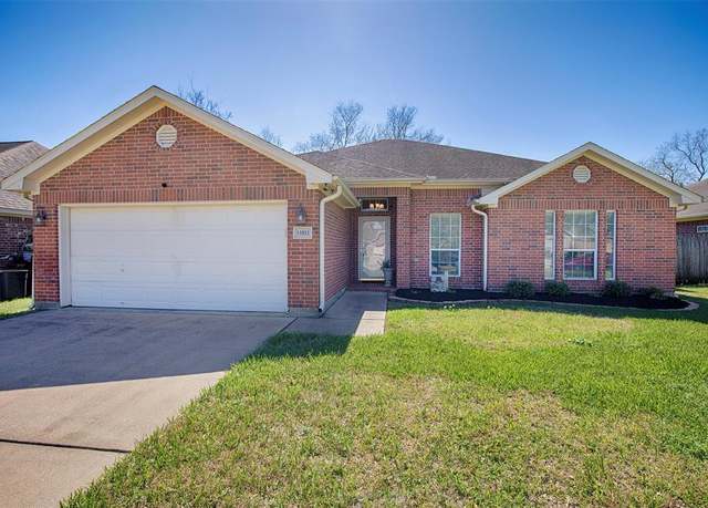 Property at 11811 Santa Fe Trails Trl, Santa Fe, TX 77510, 3 beds, 2 baths