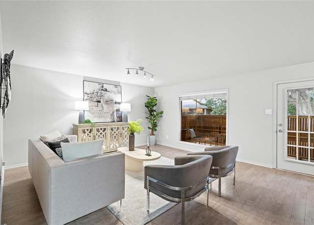 Property at 3924 W Alabama St #4, Houston, TX 77027, 3 beds, 2 baths