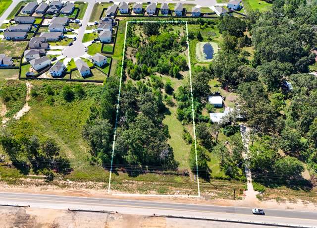 Property at 17652 Hwy 105 E, Conroe, TX 77306