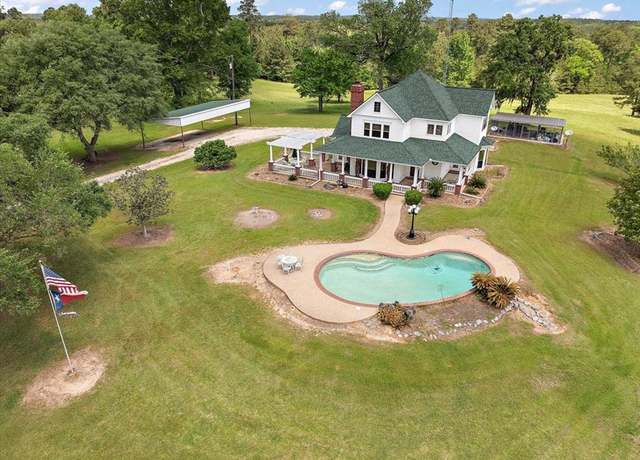 Property at 850 Harley Ln, Coldspring, TX 77331, 3 beds, 2.5 baths