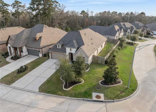 Property at 404 Callery Pear Ct, Conroe, TX 77304, 4 beds, 3 baths