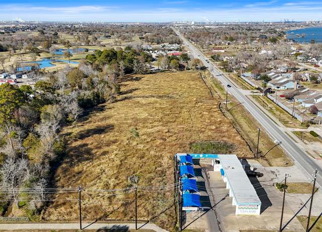 Property at 0 Mccabe Rd, La Porte, TX 77571