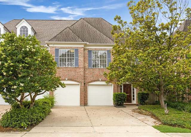 Property at 5553 Beverlyhill St, Houston, TX 77056, 3 beds, 2.5 baths