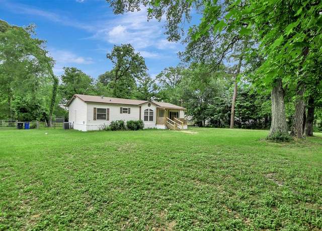 Property at 28034 Greenbriar Dr, Hockley, TX 77447, 3 beds, 2 baths