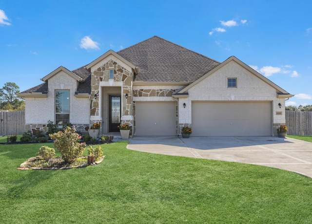 Property at 11215 Fannin Trail Ct, Needville, TX 77461, 4 beds, 3 baths