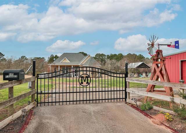 Property at 535 Scroggins Ln, Waller, TX 77484, 3 beds, 2 baths
