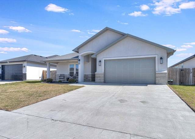 Property at 4026 Azali Dr, Corpus Christi, TX 78414, 4 beds, 3 baths