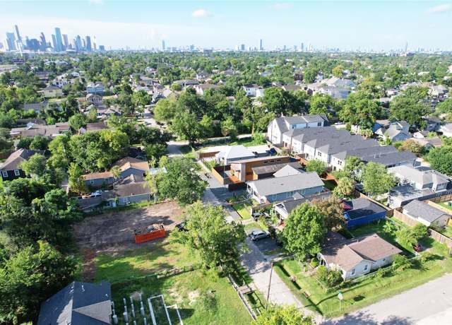 Property at 1108 Archer St, Houston, TX 77009