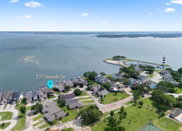 Property at 2117 Gunwale Cir, Willis, TX 77318, 3 beds, 2.5 baths