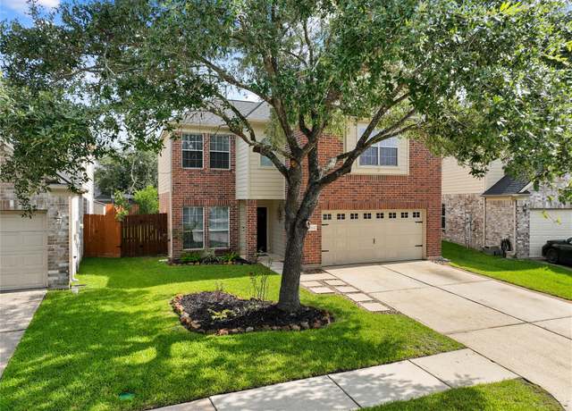 Property at 12106 Hawthorne Hill Cir, Humble, TX 77346, 3 beds, 2.5 baths