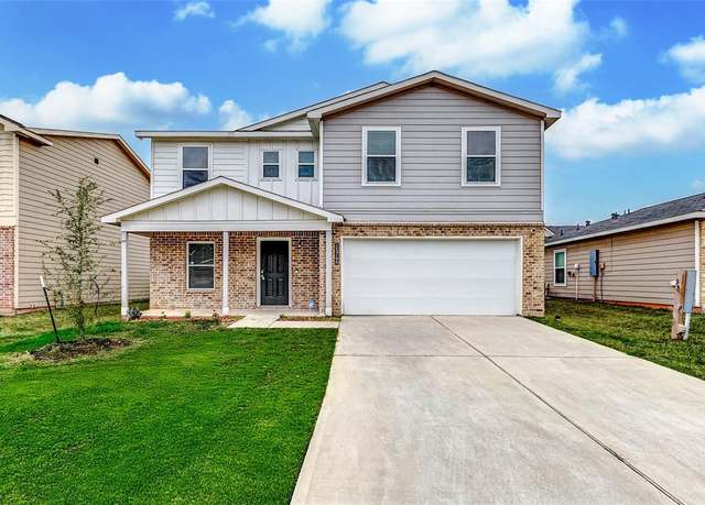 Property at 15766 Del Norte Dr, Conroe, TX 77306, 4 beds, 2.5 baths