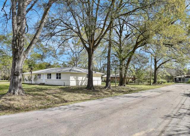 Property at 200 Angel St, Cleveland, TX 77327, 4 beds, 2 baths